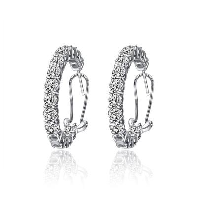 China 2022 New Romantic S925 Sterling Silver Inlaid High Carbon Diamond Round Earrings Simple Earrings for sale