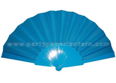 Chine La fan de main de tissu imprimée par couleur simple faite main, la main blanche évente le mariage à vendre