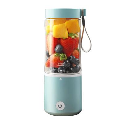 China Mini Cup Personal Juice Maker Portable Blender Mixer Car 6 Blades Size Rechargeable Battery Usb Fresh Juicer Juicer for sale