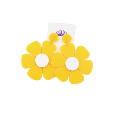 China Item Handmade Laser Cut Acrylic Fashinable Flower 2022 CHA405CH1359 Fashionable Dangle Earrings Dangle Earrings For Women Yellow Flower Jewelry Laser Cut Acrylic Earrings for sale