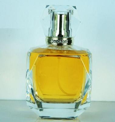 China Wholesale manufacturer of high quality 120ml crystal spray perfume bottles for men for sale