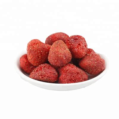 China Non-fried Organic Freeze Dried Strawberries Freeze Dried Fruit Dry Bulk for sale