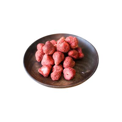 China Freeze Dried Foods Suppliers Non-fried Strawberries Cheap Dried Fruit for sale