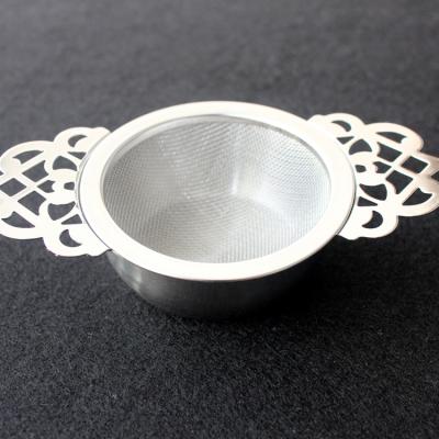 China Customized Viable Customized Tea Filter Loose Leaf Dome Shape Infuser Stainless Steel Tea Strainer With Handle for sale