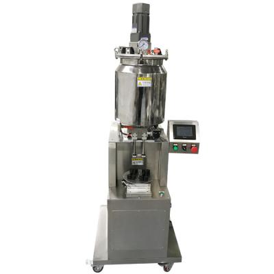 China 220V 2,3kw Automatische Lipgloss Filling Machine Twee hoofd Lipgloss kwantitatieve Filling Machine Te koop