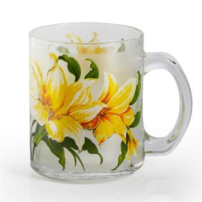 China Disposable Water Glass Coffee Tea Cups Flower Printing 12oz Glass Mug With Heart Shaped Handle for sale