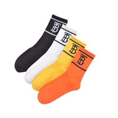 China OEM High Quality QUICK DRY Cotton Printing Design Socks Embroidery Custom Embroidered Logo Customize Custom Logo Sports Socks for sale