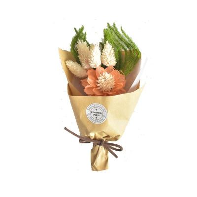 China Bouquet Mini Dried Flower Decoration Dry Flower Arrangement by Resup Handwork for sale