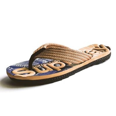 China CUSHIONING High Quality Embossing Fashionable Men's Print Beach Sandals Outdoor Flip Flops Indoor Casual Slippers Slides for sale