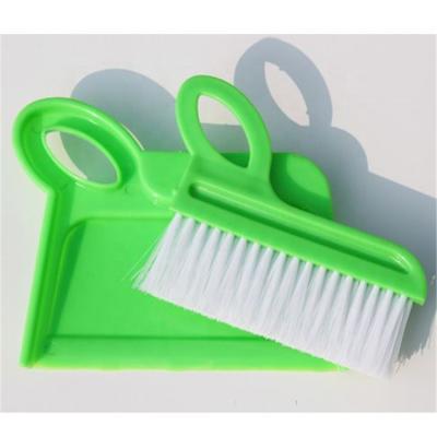 China Hand dustpan and plastic dustpan brushes for dust cleaning for sale