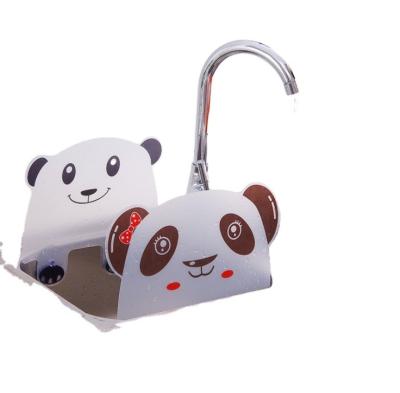 China Cute Viable Panda Sucker Cup Water Splash Waterproof Screen Basin Basin Holder Kitchen Accessories Instruments Tool for sale