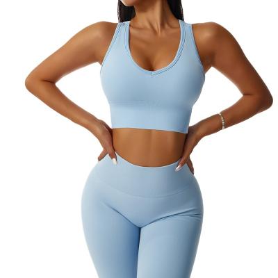 China Breathable Workout Sets Breathable Tight Workout Apparel Fashion Yoga Sets for sale