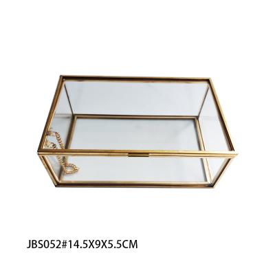 China Gorgeous Jewelry Box Packaging Luxury Custom Lid for sale