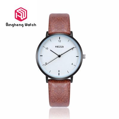 China Simple Lovers Couple Wrist Watches Sport Style Leather Band With Round Case for sale