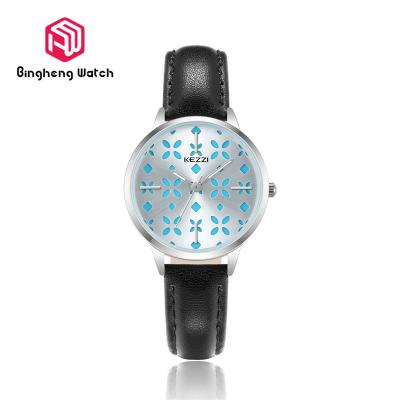 China Genuine Leather Youth Childrens Waterproof Watches , Kids Water Resistant Watch for sale