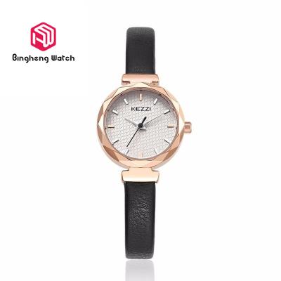 China Women Style Student Wrist Watch Quartz Movement Shock Resistant With Round Case for sale