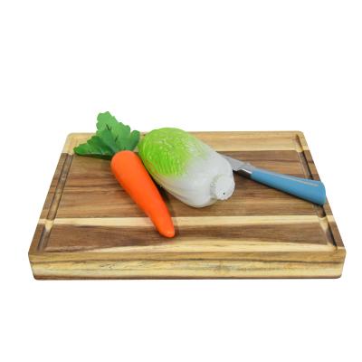 China Viable Natural Wooden Kitchen Chopping Boards Thick Acacia Cutting Plate with Juice Groove for sale