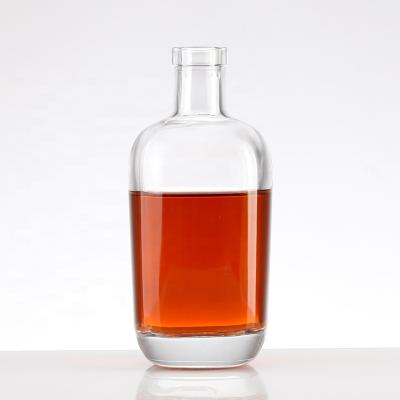 China Hot Selling Liquor Glass Bottle Empty Transparent Fancy Bottle Glass Tequila Whiskey Vodka Juniper Rum Glass Bottle for sale