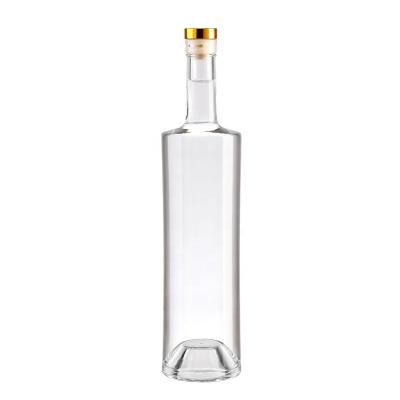 China Shandong Yuncheng liquor manufacturer sells 700ml vodka glass wine bottles vodka glass bottle for sale