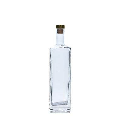 China Bordeaux Wines 750mL Vodka Glass Wine Bottle Crystal Liquor Bottle Simple Wine Bottle for sale