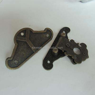 China Antique Metal Metal Lock for Cabinet with High Quality for sale