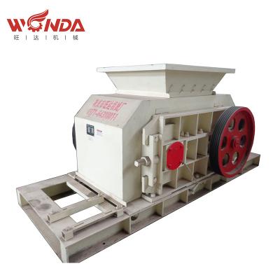 China Building Material Stores Double Roller Crusher Clay Soil Brick Tile Raw Material Toothed Crushing Machine for sale