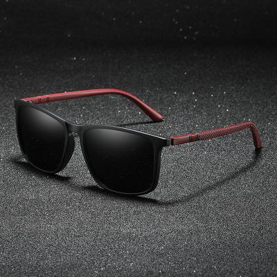 China Polarization Driving TR90 Pilot Polarized Sunglasses UV400 , Spring Articulating Sun Glasses For Men Women for sale