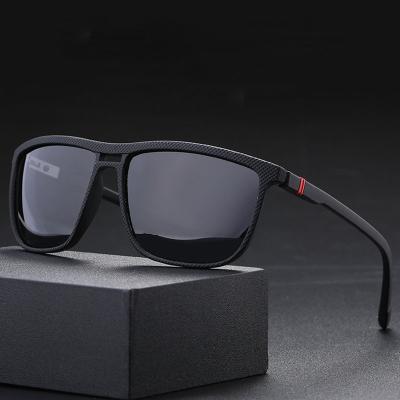 China Fashion Pilot Polarized Sunglasses For Men Lightweight Frame TR90 UV400 Protection Square Sun Glasses for sale