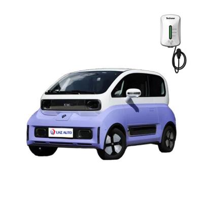 中国 305km クルージング距離 2024 ウーリングバオジョン キウイ EV 人気マイクロエネルギー車両 販売のため