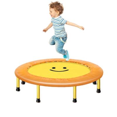 China Free Bungee Jumping Simple Outdoor Net Protector Folding Mini Kids Round Trampoline for sale