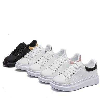 China Newest Designs 2021 Fashion Trend Women's Casual Shoes Women's Sneakers PU Ladies Fashion Sneakers for sale