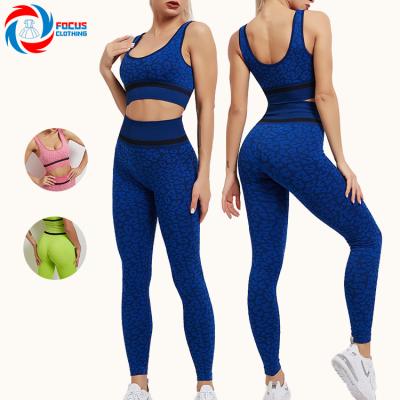 China Breathable Hot Fitness And Selling Yoga Wear Leopard Print Women Suit Plus Size High Waist Hip Leggings Yoga Lifting Sets for sale