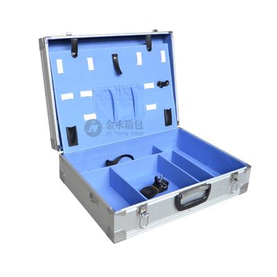 China Hot Selling Custom Aluminum Medical First Aid Box Silver Aluminum Medical First Aid Box for sale