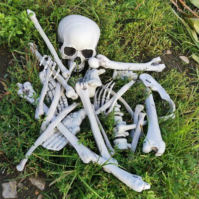 China 28pcs Artificial Garden Decoration Plastic Life Size Bag Of Skeleton Bones For Halloween Props for sale