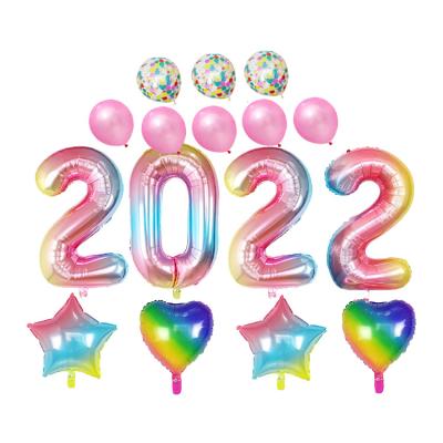 China Festival Decoration Selection New Year 2022 Foil Balloons Party Decoration Happy New Year 2022 Number Foil Latex Balloons Set Custom Packaging Party Supplies for sale