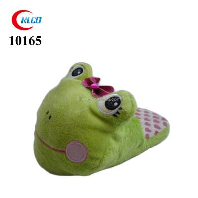 China Lightweight Hot Sale OEM Personalized Indoor Shoes Kid's Girl's Frog Slippers for sale