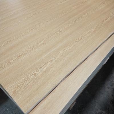 China 18mm White Industrial Cabinets And Wood Grain Melamine Laminate HDF Plywood In Africa for sale