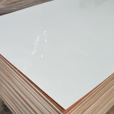 China Modern melamine laminated plywood /paper faced plywood/polyester faced plywood, PVC coated plywood for decorative for sale