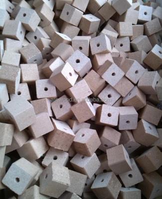 China Fumigation Free Wooden Chipblocks Blocks For Pallet for sale