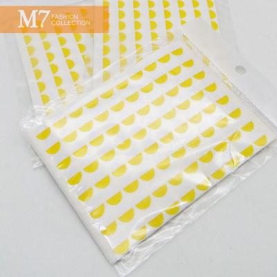 China ZM225 Wholesale Garment Waterproof Dot Color Round Stickers Yellow and White /Custom Brand Self Adhesive Sticker for Bags for sale