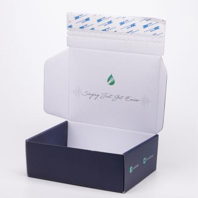 China Recyclable Self Seal Mailer Box Custom Printing Shoes And Clothing Mailing Box With Adhesive Tape for sale