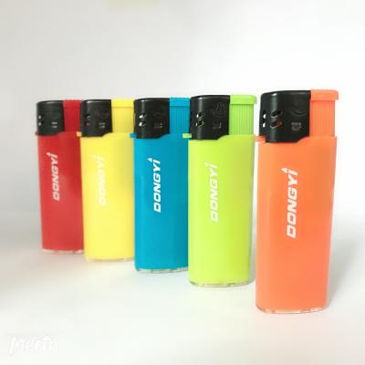 China POM Material Outdoor Waterproof Lighter with US 20/Piece Samples Accepting OEM Colors for sale