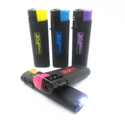 China Cigarrillo desechable clásico personalizado con luz LED Dy-F003 en venta