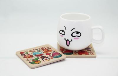 Chine Pantone qui respecte l'environnement réutilisent le tapis de tasse de bidon en métal 90 x 90 x 5 millimètres à vendre