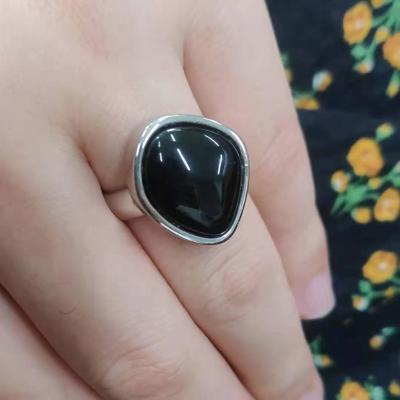 China Vintage Agate Irregular 925 Sterling Silver Black Stone Ring For Men Jewelry 2021 for sale