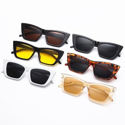 China Trendy Glass Gafas Colored Sol Sunglasses 2022 Cat Eye Sun Glass Gradient New Arrivals Fashion Cat Eye Glass DL for sale