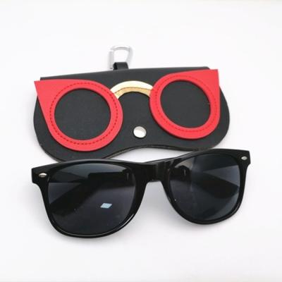 China Fashion Sunglasses DL Glasses DLC0409 Ready To Ship In Big Pocket Clearance Spot Promotion Monocle Cases Running Protective Sunglasses Case for sale