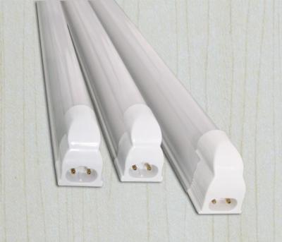 Cina 85-265V la metropolitana dell'interno di CA T5 LED accende 900lm 9w con l'angelo 120°Beam in vendita