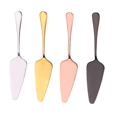 China Viable Hot Sale Kitchen Colorful Toothed Baking Tools Cake Knife Pizza Cream Stainless Steel Cake Shovel for sale