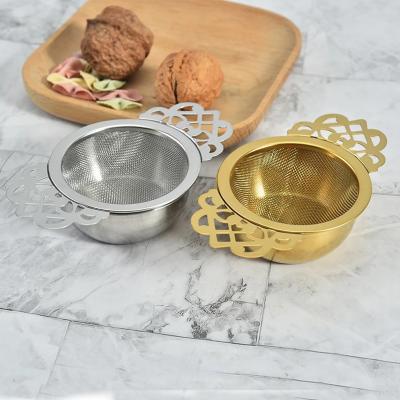 China WITH LID Wholesale Stainless Steel Tea Infuser With Dish Metal Lace Handle Reusable Mesh Filter Strainer Tea Coffee Drain Leaf Spice for sale